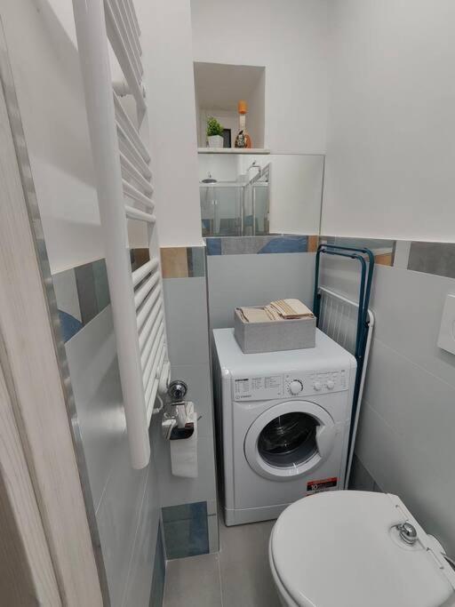 La Casa Dei Cristalli Apartment Генуа Екстериор снимка