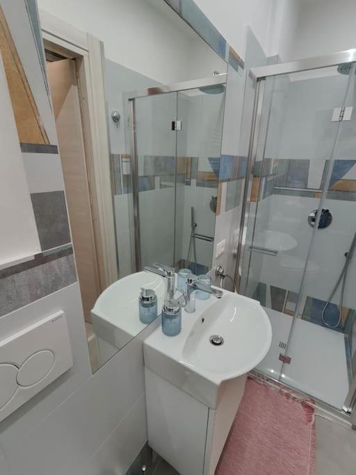 La Casa Dei Cristalli Apartment Генуа Екстериор снимка